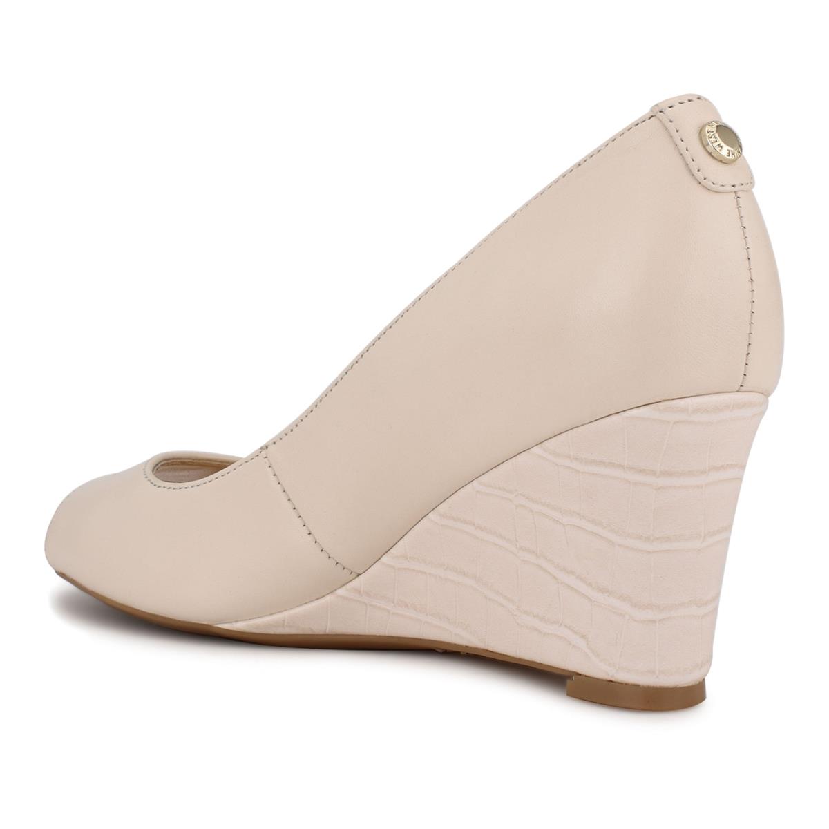 Women's Nine West Cape 9x9 Dress Wedges Cream | ETJO82176