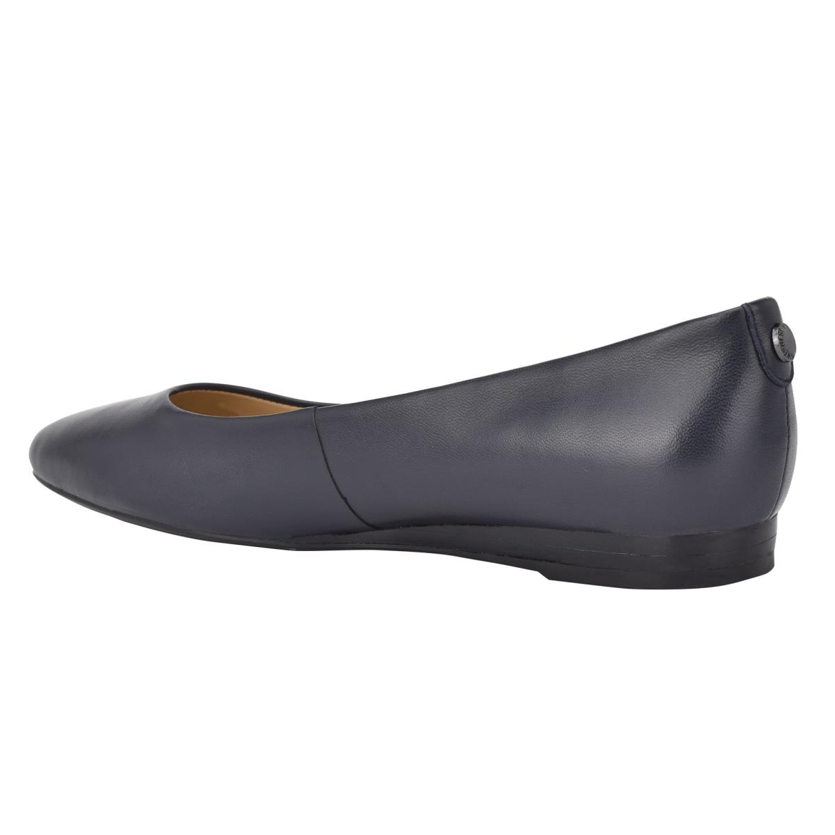 Women's Nine West Ferdi 9x9 Pointy Toe Flats Navy | AEYP37125