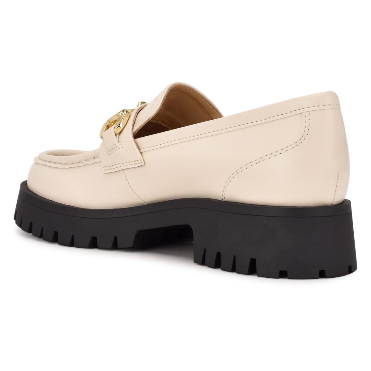 Women's Nine West Gonehme Lug Sole Loafers Cream | IWGD53748