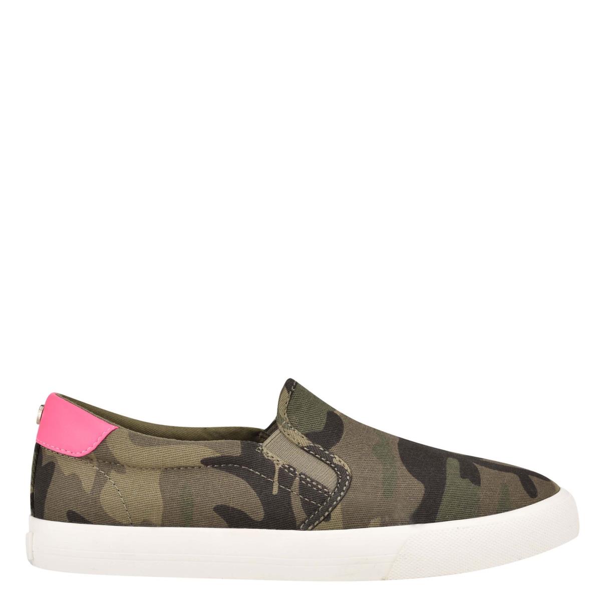 Women\'s Nine West Lala Slip On Sneakers Camo | DELH80431