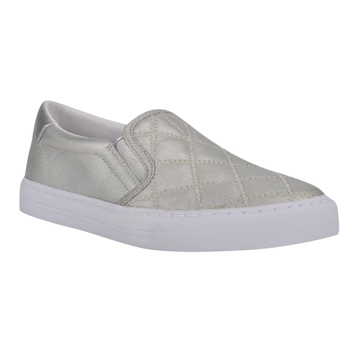 Women's Nine West Lala Slip On Sneakers Silver | QAED35912