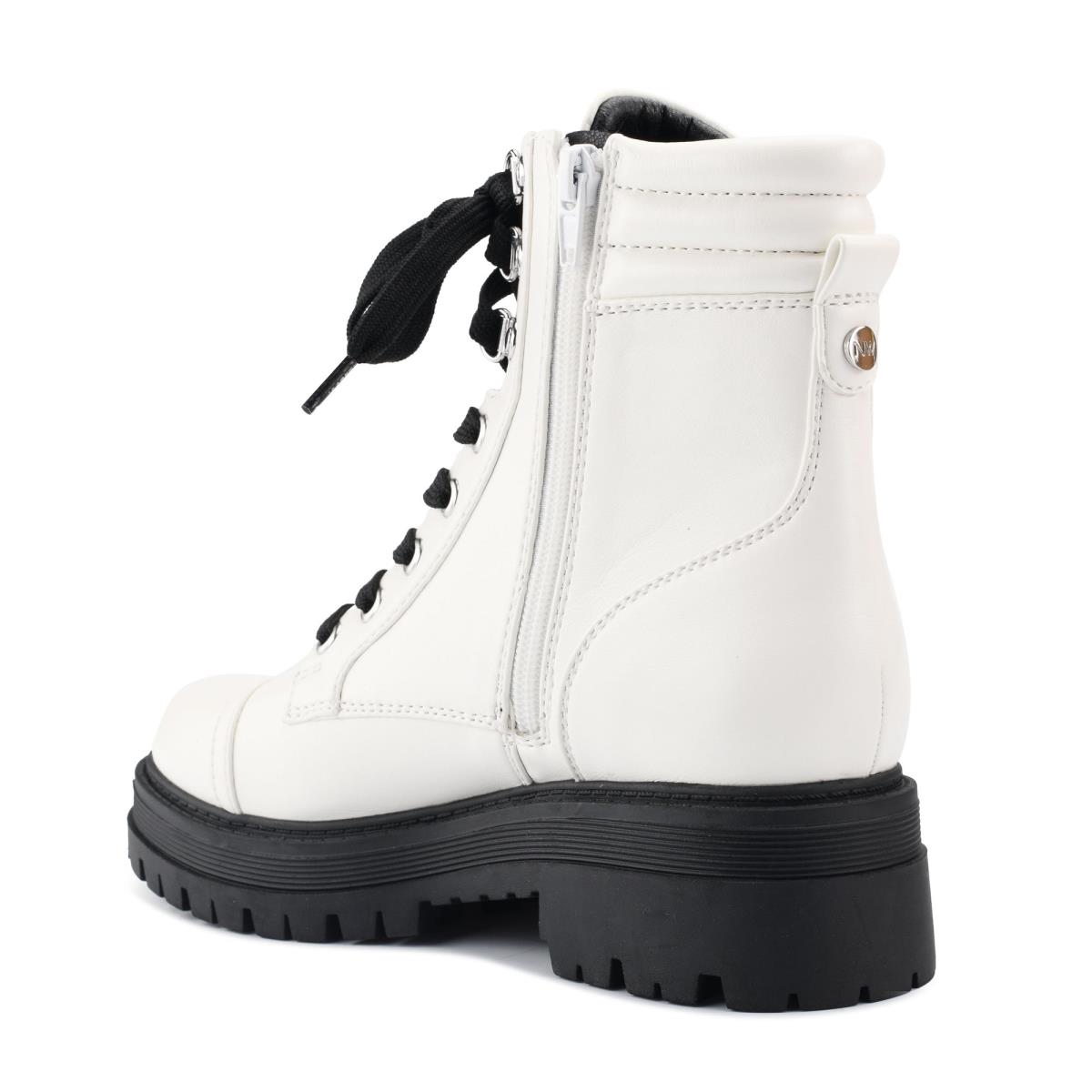 Women's Nine West Prinze Lug Sole Boots White | YZCJ37140