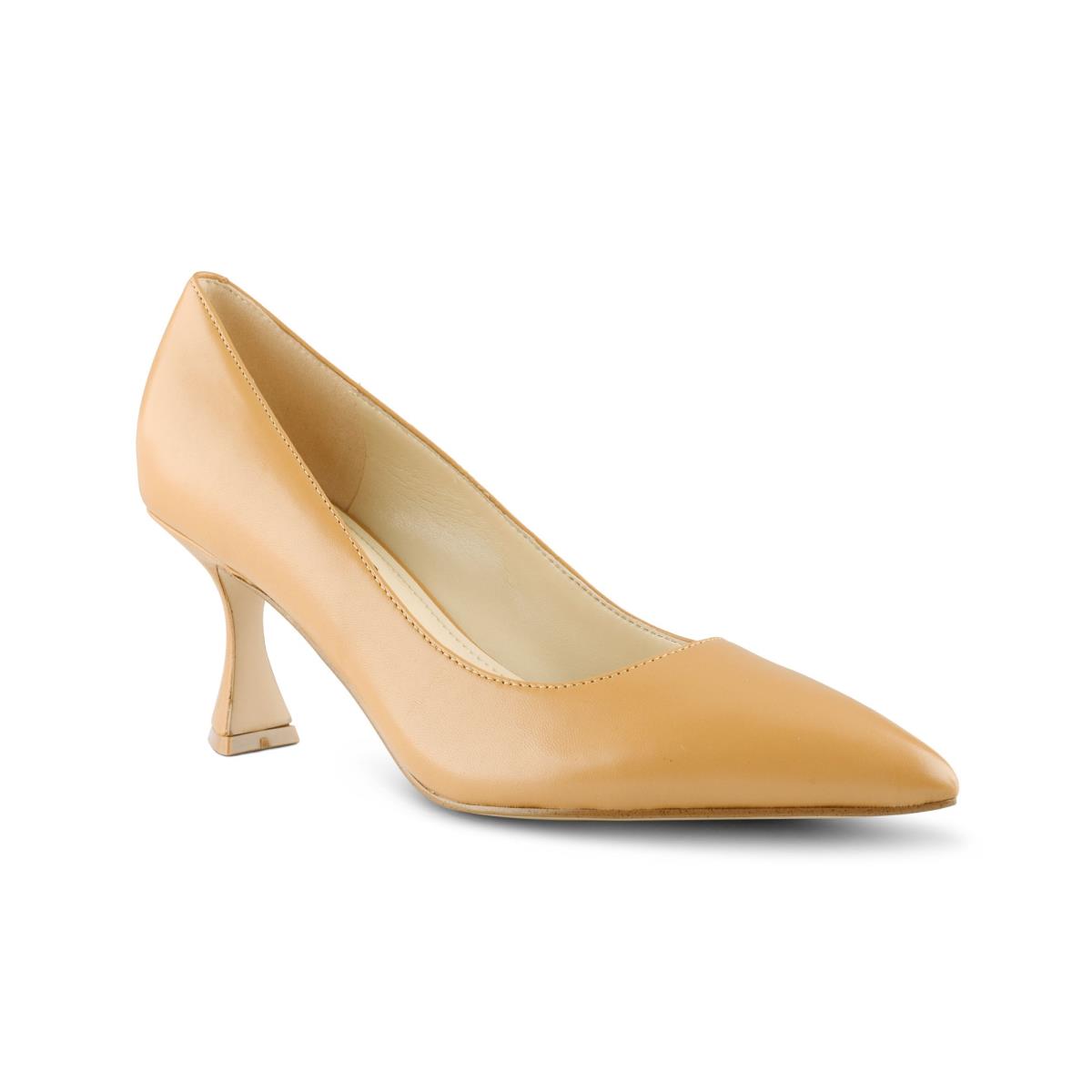 Women's Nine West Workin Pointy Toe Pumps Beige | TXBU61842